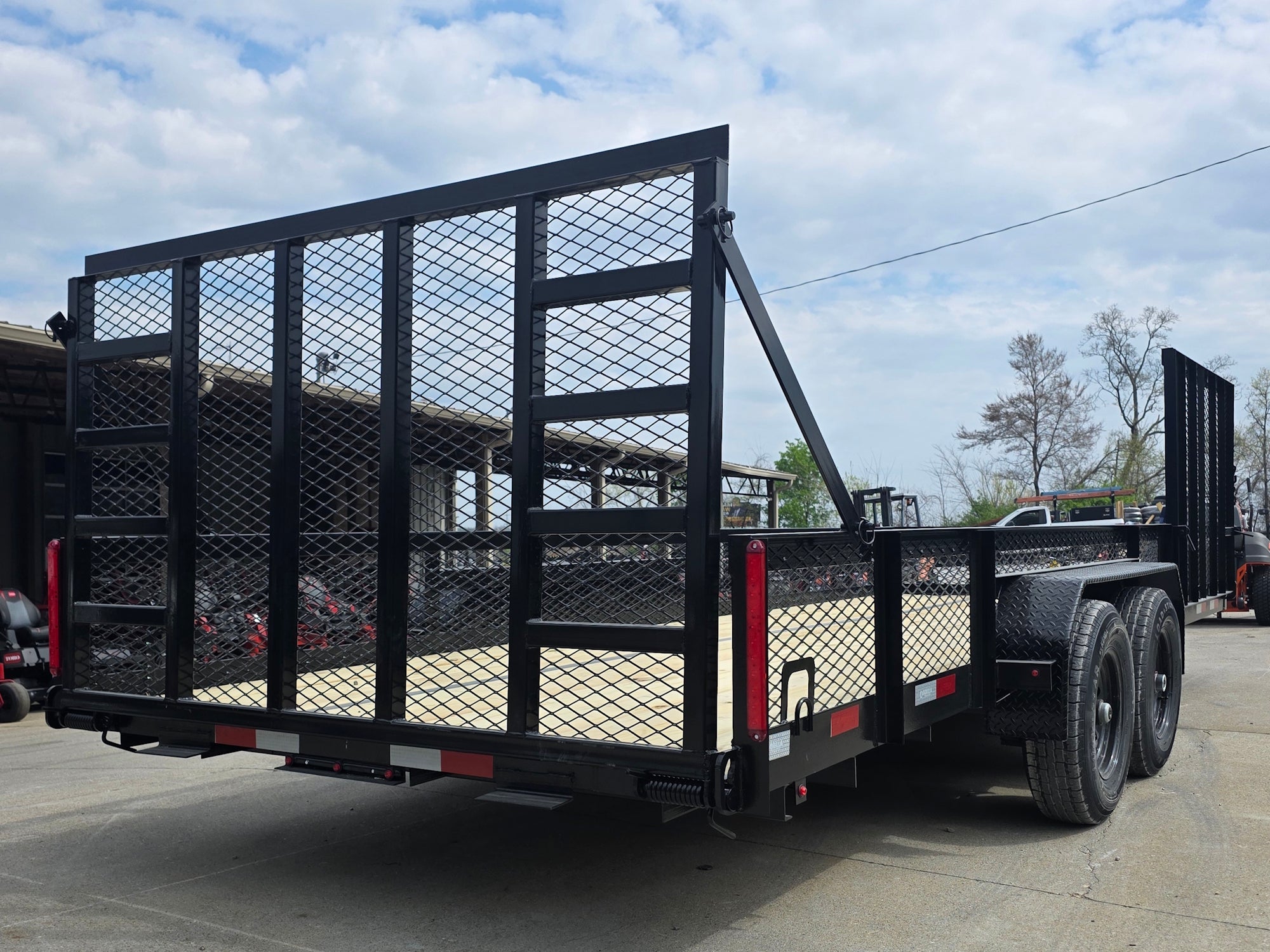 7x20 Powder Coated Utility Trailer with Side Gate and 18" Mesh (2) 5,200lb Axles - Image 4